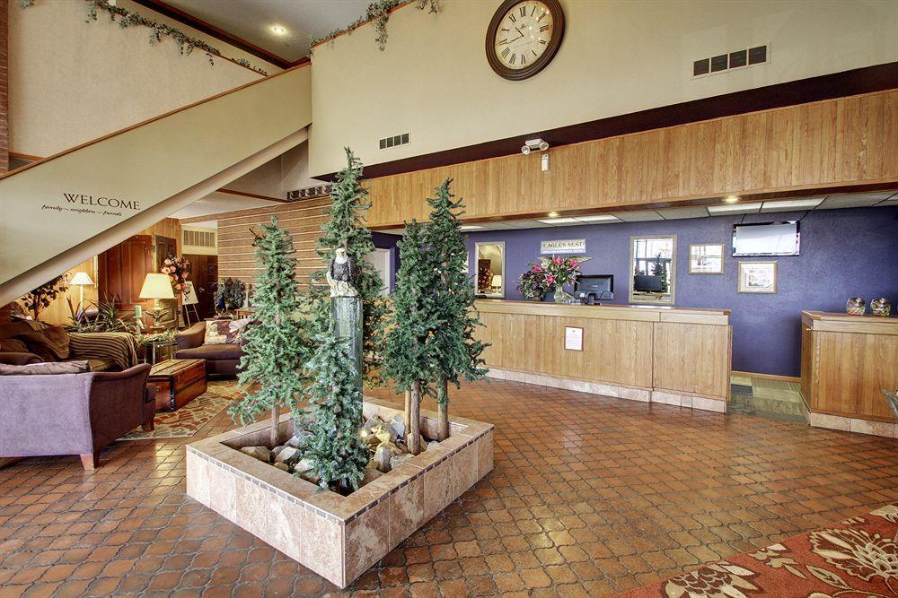 Eagle'S Nest Hotel & Conference Center 昆西 外观 照片