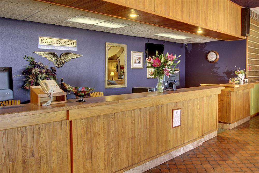 Eagle'S Nest Hotel & Conference Center 昆西 外观 照片
